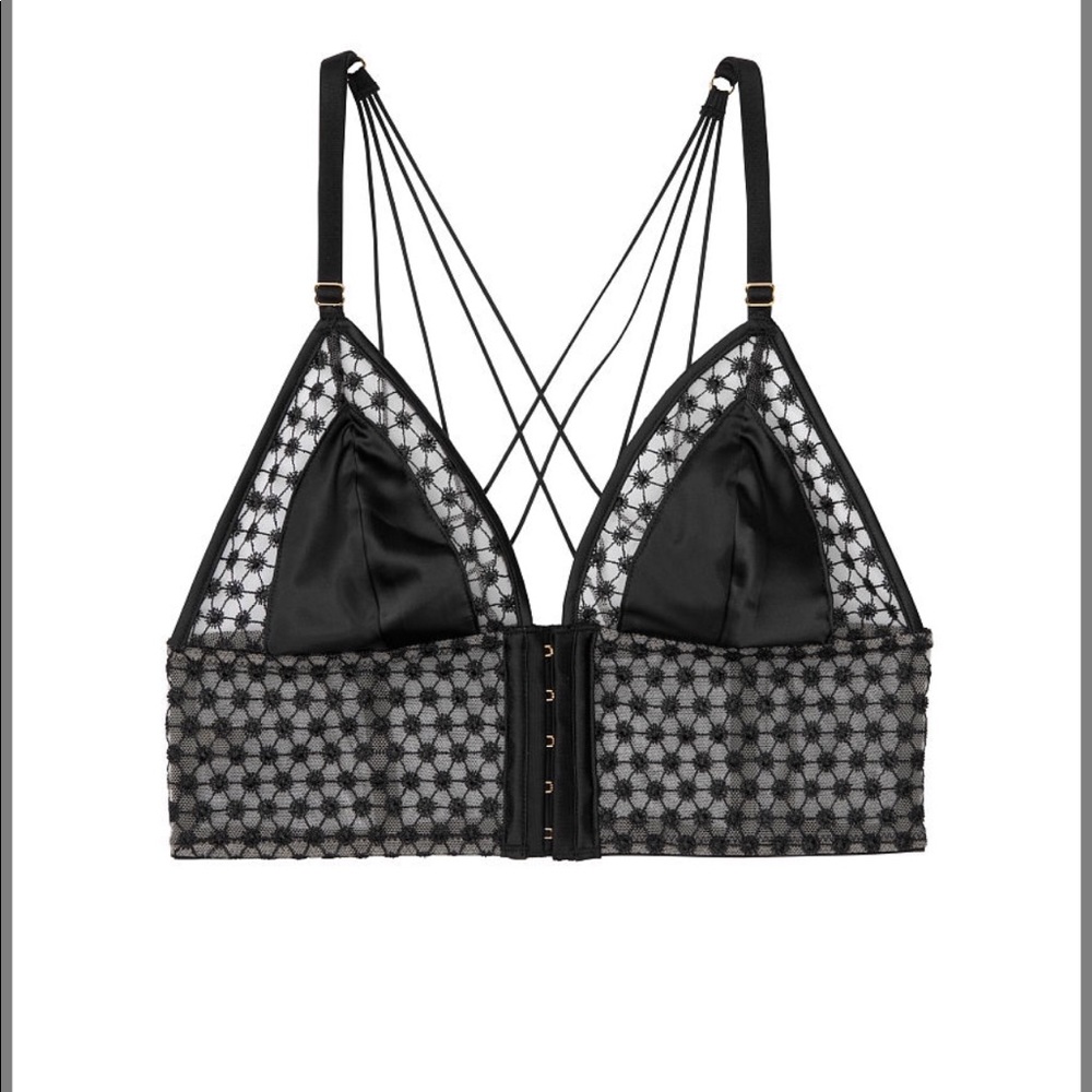 NWT Victoria’s Secret Triangle Bra